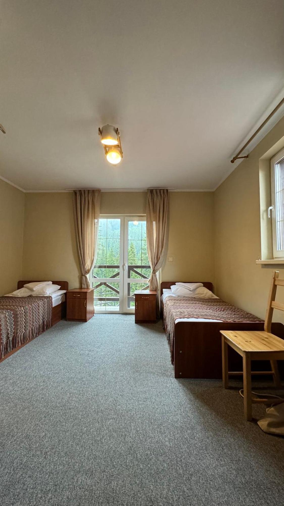 Hotel Crocus Drahobrat Exterior foto
